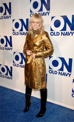 Illustration for article titled Old Navy's "New Look" Brought Out Outfits Both Good And Bad